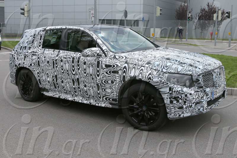 Mercedes-Benz GLΚ 2015: Η τετράγωνη λογική της… καμπύλης